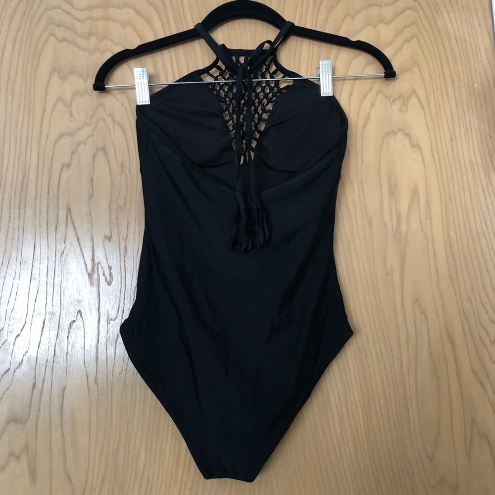 Express | Halter Neck Swimsuit with Macrame Detail Black Size XS - Picture 11 of 12